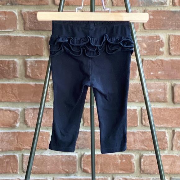 3-6M Old Navy Ruffle Bum Pants 2 Pack - Black & Grey - Picture 3 of 5